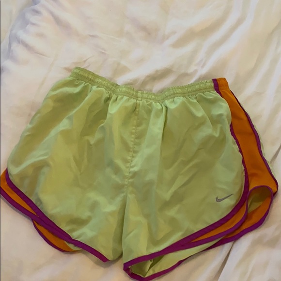 Nike Drifit Tempos - Picture 1 of 3